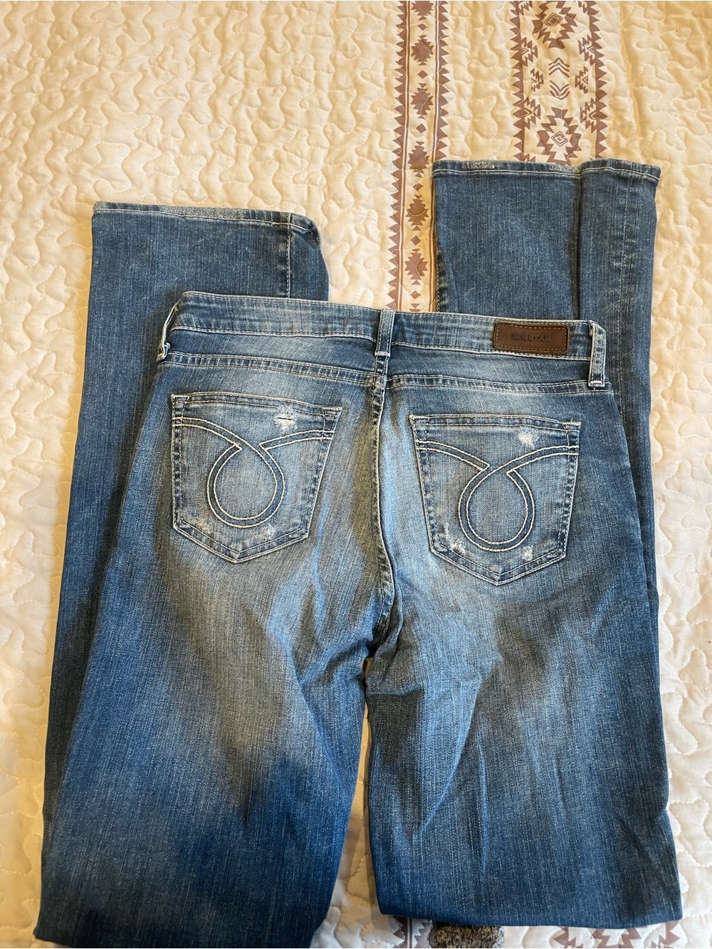 Big Star Women’s Faded Blue Boot-Leg Jeans - Picture 5 of 5